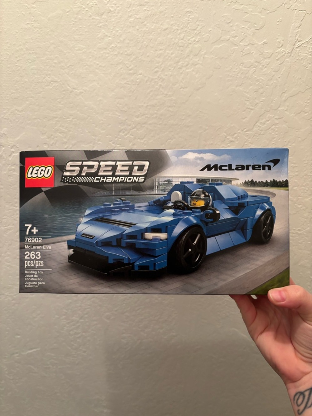 LEGO McLaren Elva Speed Champions - Blue and Black Race Car
